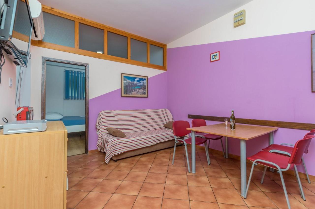 Apartman Lux1 Selce Εξωτερικό φωτογραφία